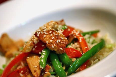 Devilish Sesame Chicken with Green Beans and Scallion Rice