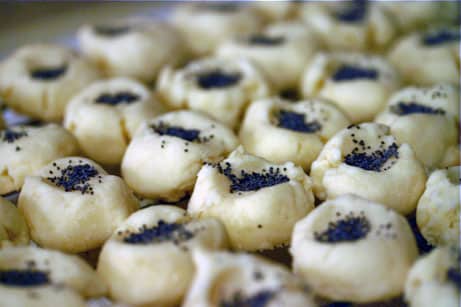 Rice Flour Cookies (Nan-e Berenji)