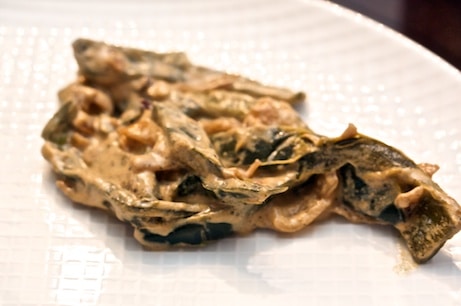 Rajas con crema on a plate.