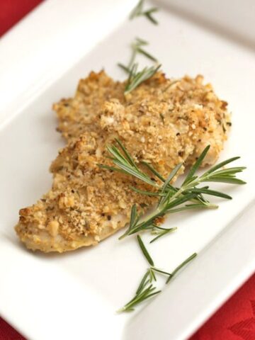 Crusted chicken breast with rosemary.