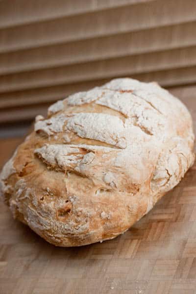 No-Knead Crusty White Bread