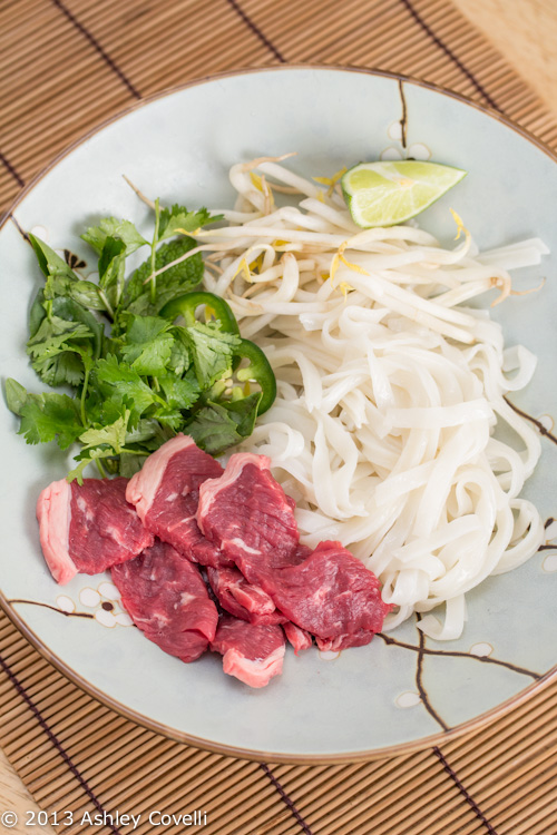 raw beef pho