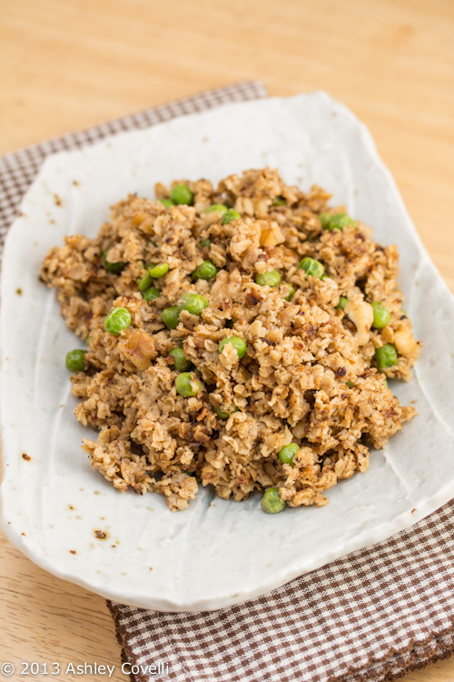 Smoked Paprika Oats with Peas