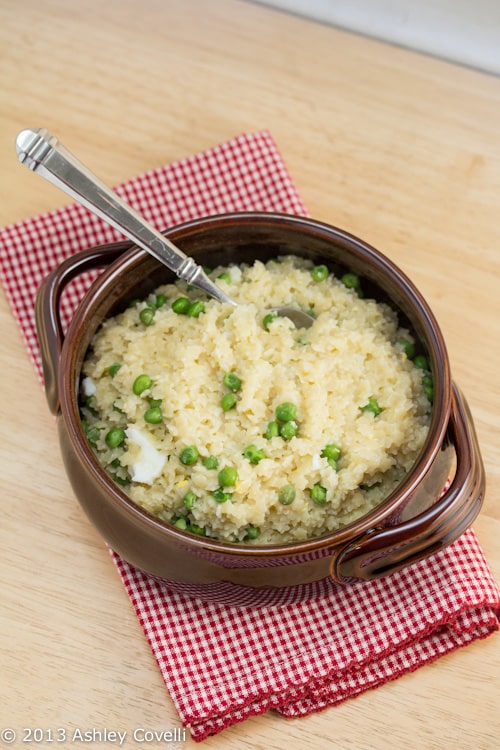 Buttered Pasta with Peas, Egg and Garlic