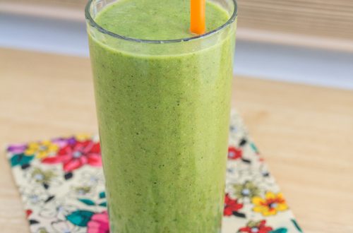 Orange, Pear, Avocado Kale Smoothie