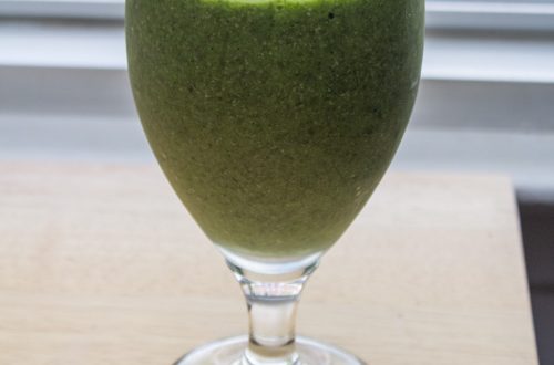 Mango, Banana, Chia Kale Smoothie