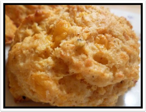 Chipotle Cheddar Biscuits