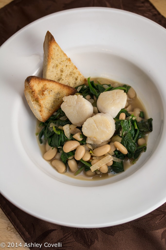 Seared Scallops with Warm Tuscan Beans