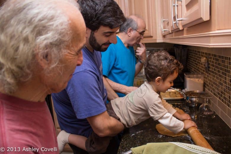 Family making Turdilli & Chinudille together