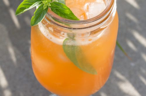 Cantaloupe-Basil Agua Fresca