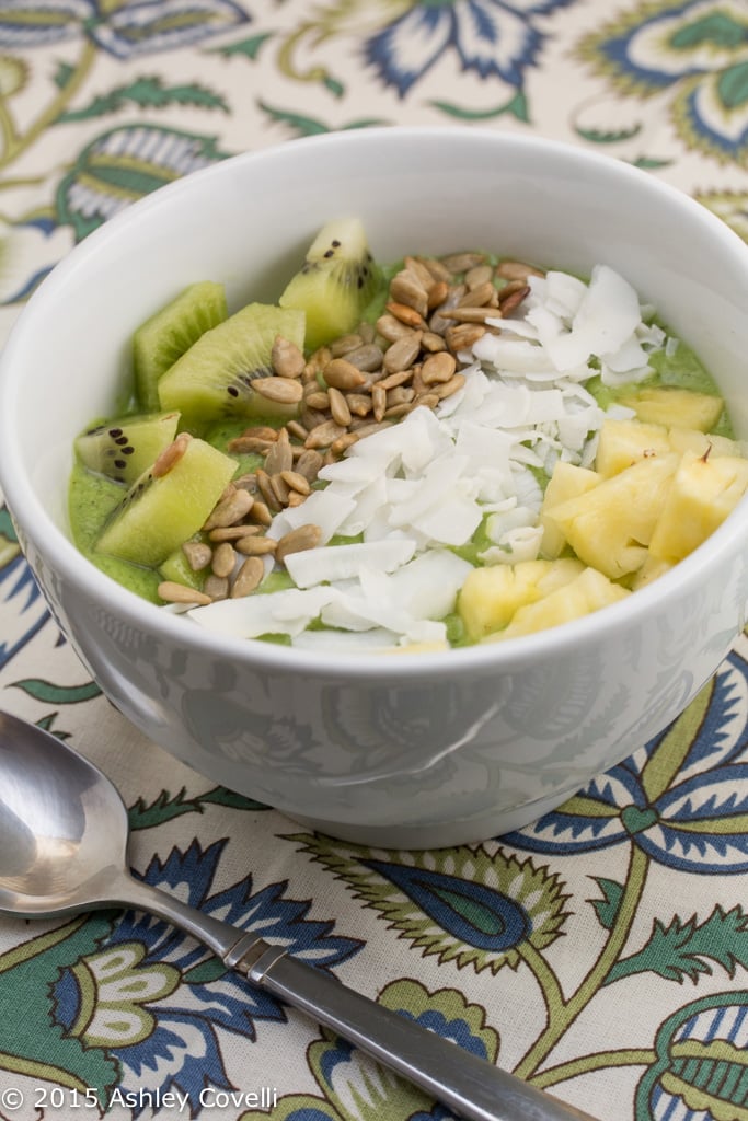 Kiwi, Spinach, Pineapple & Banana Smoothie Bowls