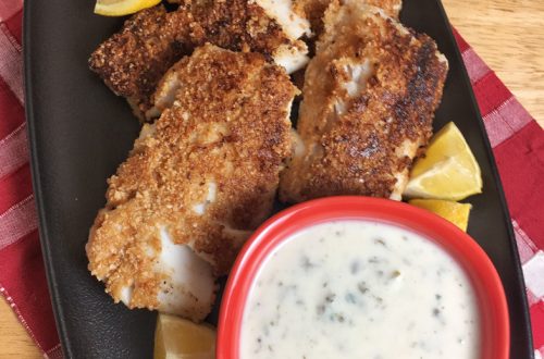 Lemony Almond Crusted Cod with Homemade Mayo-Free Tartar Sauce: Cod is coated with ground almonds and pan fried till beautifully flaky & tender in this delicious seafood recipe. Serve with my easy homemade tartar sauce! #StonyfieldBlogger #ad