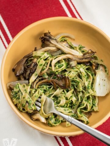 Farmer Fettuccine with Kale Pesto + Roasted Maitake Mushrooms: Celebrate spring's bounty with this gorgeously green bowl of farm fresh, vegan comfort food! #BigFlavorsFromTheFarm