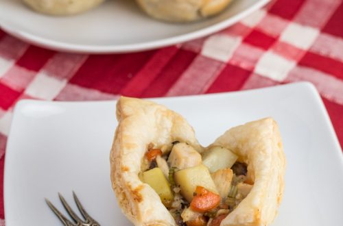 Puff pastry helps you make the most of your holiday leftovers with these easy bite-sized turkey pot pies. Perfect for Thanksgiving, Christmas or Easter!