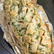 Roasted Garlic Gruyère Pull-Apart Bread